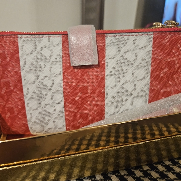 Michael Kors Jet Set Logo Double Zip Wristlet Large Wallet Gift Box - Picture 9 of 11